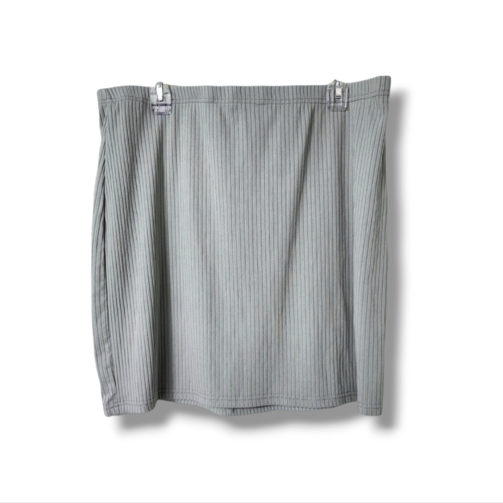 SHEIN Light Gray Ribbed Knit Mini Skirt | 3X